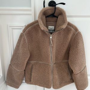 New Cozy Sherpa Abercrombie & Fitch Jacket